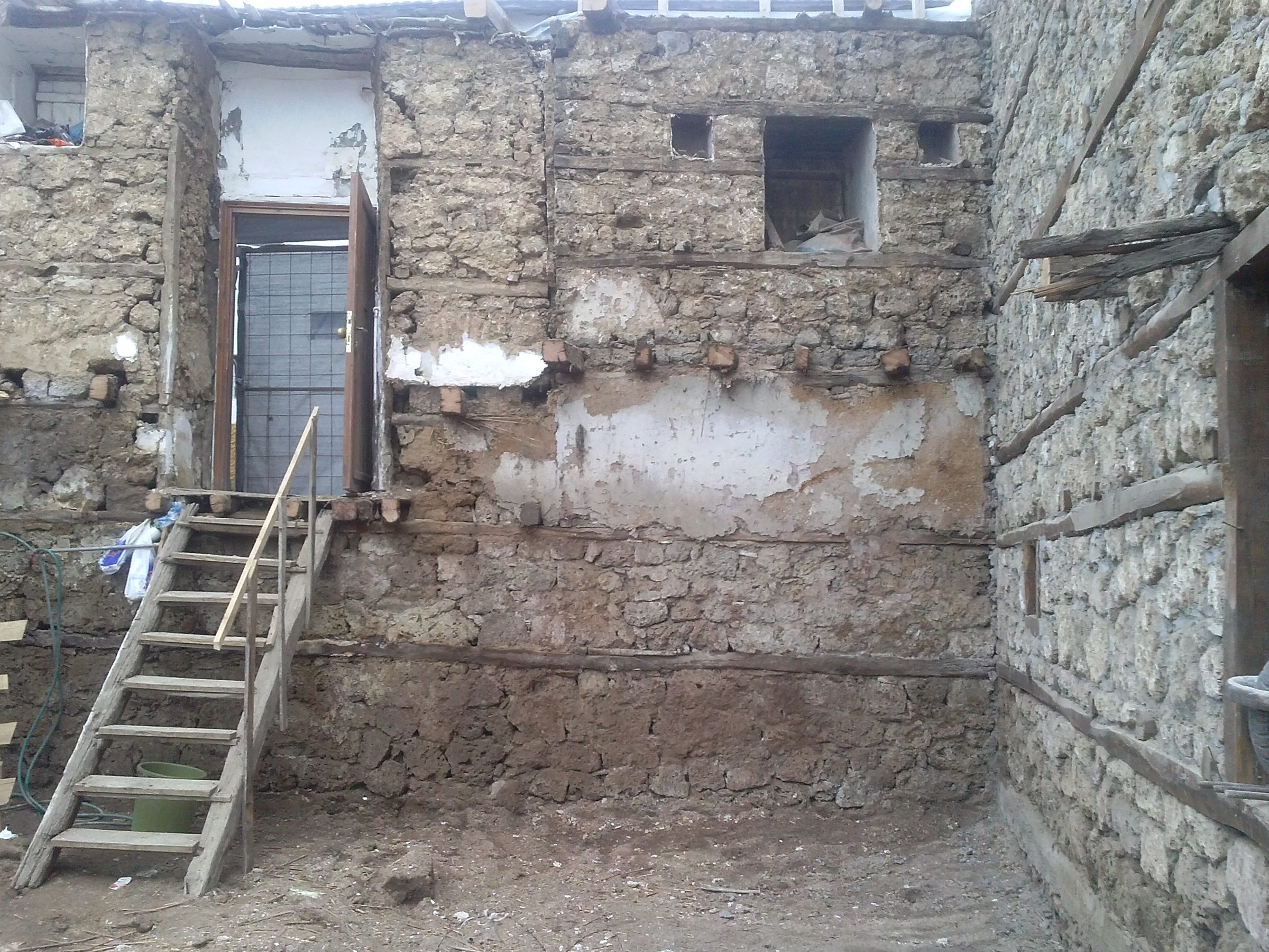 Αποκατάσταση διατηρητέου κτιρίου στο Βαρόσι, Έδεσσα – φωτογραφία 6